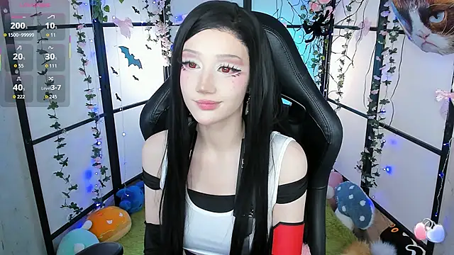 LilithLin online show from October 25, 2025, 12:10 am