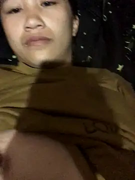 Snapshot of xotm chatting on December 18, 2025, 11:08 pm xotm online show from December 18, 2025, 11:08 pm