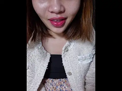 Wettpussyxx online show from November 6, 2025, 4:22 pm