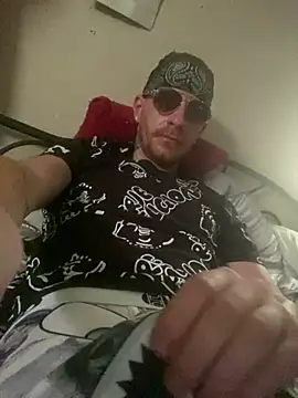 Snapshot of CityBoy75211 chatting on April 10, 2026, 8:05 pm CityBoy75211 online show from April 10, 2026, 8:05 pm