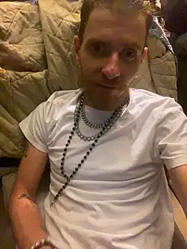 Snapshot of CityBoy75211 chatting on November 9, 2025, 2:37 am CityBoy75211 online show from November 9, 2025, 2:37 am