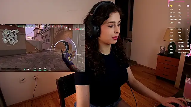 Snapshot of cosmosbaby chatting on March 1, 2026, 5:24 pm cosmosbaby online show from March 1, 2026, 5:24 pm