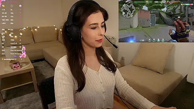 Snapshot of cosmosbaby chatting on March 8, 2026, 5:49 pm cosmosbaby online show from March 8, 2026, 5:49 pm