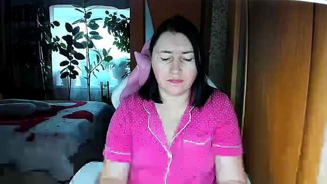 Snapshot of Tatyana51 chatting on May 18, 2026, 8:19 am Tatyana51 online show from May 18, 2026, 8:19 am