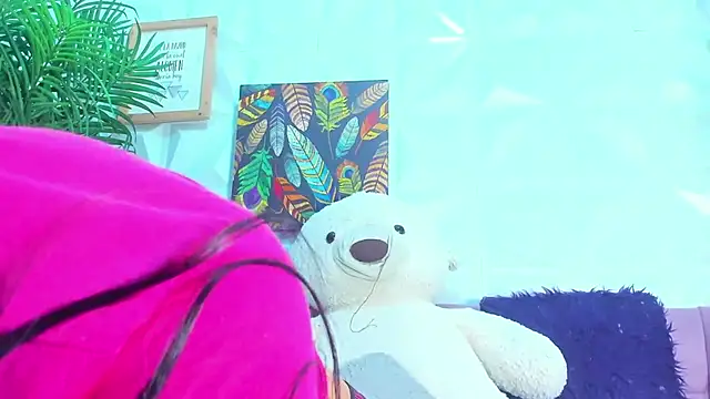 Briyit Doll online show from September 19, 2025, 4:27 am