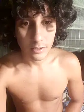 pedrodavid  online show from June 18, 2026, 5:06 am