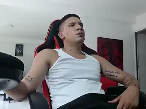 damiam fiery online show from December 11, 2024, 5:04 pm