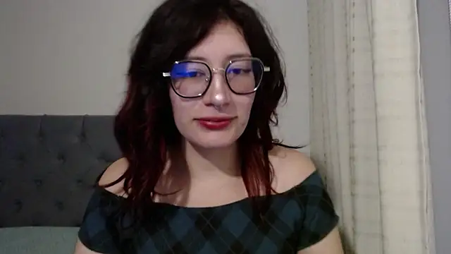 mariana124- online show from January 9, 2025, 5:11 pm