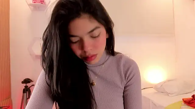 Snapshot of meganrossee69 chatting on April 24, 2026, 11:34 am meganrossee69 online show from April 24, 2026, 11:34 am