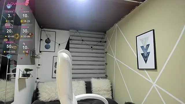 Enma  clark online show from September 29, 2025, 4:08 am