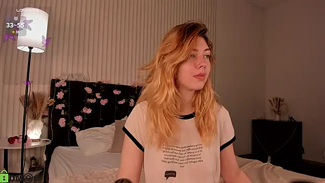 Vanessa Walters online show from September 10, 2025, 3:05 am