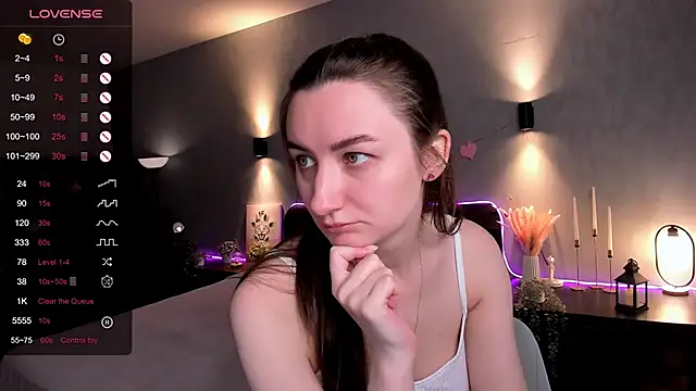Snapshot of annacooleman chatting on June 7, 2026, 2:17 am annacooleman online show from June 7, 2026, 2:17 am