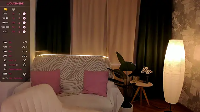 annacooleman online show from September 16, 2025, 2:34 am