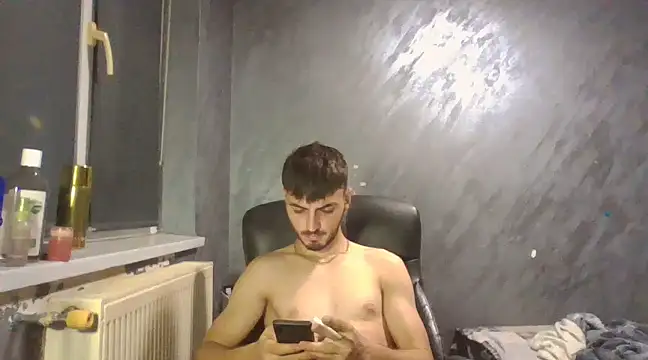 XXXdonXXX online show from December 5, 2024, 7:55 pm