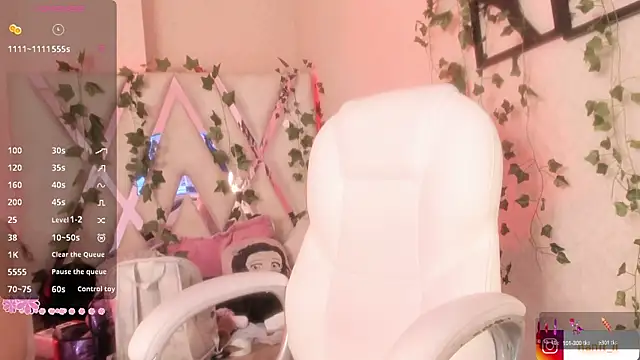 Snapshot of Punkys_ chatting on September 13, 2025, 7:58 pm Punkys online show from September 13, 2025, 7:58 pm