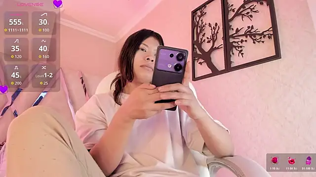 Snapshot of Punkys_ chatting on March 17, 2026, 8:12 pm Punkys online show from March 17, 2026, 8:12 pm