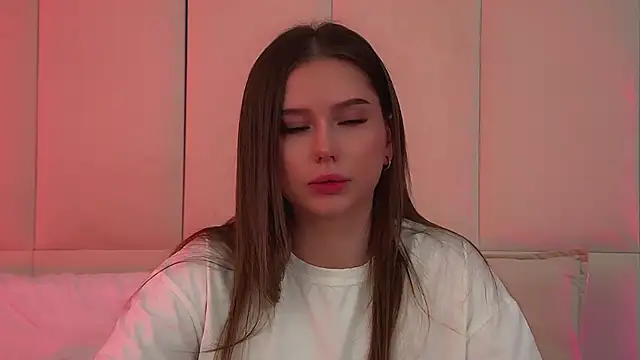 DianaVert online show from February 3, 2026, 6:51 am