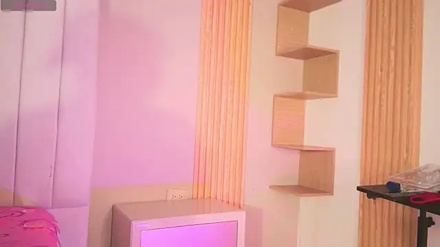 julieta flower online show from March 19, 2026, 1:22 pm