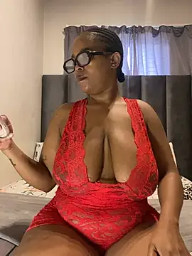 Snapshot of Saggy_areola95 chatting on March 19, 2026, 8:36 am Saggy areola95 online show from March 19, 2026, 8:36 am