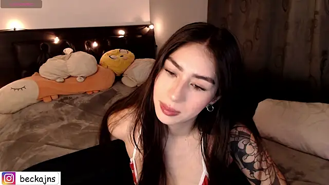 Beck jones online show from December 3, 2025, 5:41 am