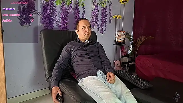 yazfore2 online show from June 22, 2026, 12:46 pm