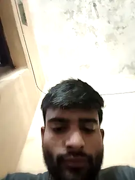 PRIYANHUxh online show from March 12, 2026, 5:13 am