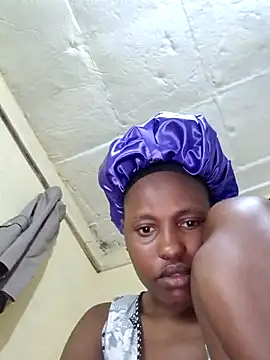 Candykitten online show from January 16, 2026, 8:29 am