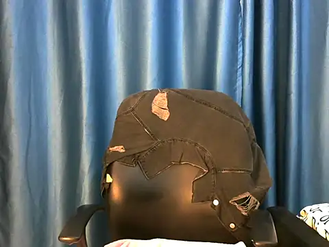 vannessa online show from March 1, 2026, 6:46 am