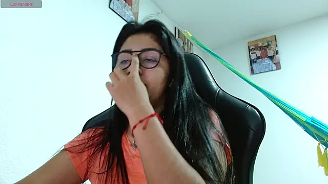 Snapshot of danna_peterson1 chatting on February 18, 2026, 11:45 pm danna peterson1 online show from February 18, 2026, 11:45 pm