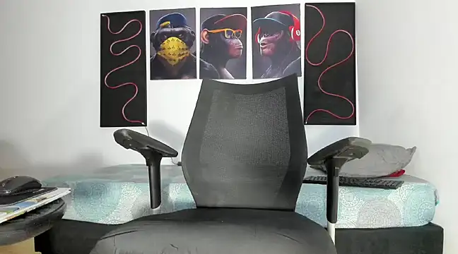 Snapshot of Hardboy_latin chatting on February 25, 2025, 2:25 am Hardboy latin online show from February 25, 2025, 2:25 am