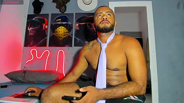 Snapshot of Hardboy_latin chatting on September 16, 2025, 2:34 am Hardboy latin online show from September 16, 2025, 2:34 am