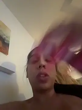 salome cortes26 online show from October 31, 2025, 2:52 am