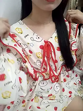 Lovely kute online show from March 21, 2025, 11:23 pm