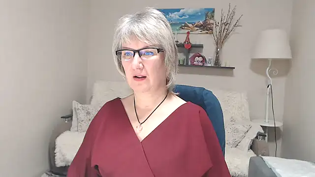 FleurMays online show from December 1, 2025, 4:57 am