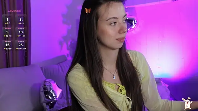 Goldy Grace  online show from February 21, 2025, 11:44 am