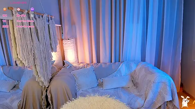 Goldy Grace  online show from September 25, 2025, 3:51 pm