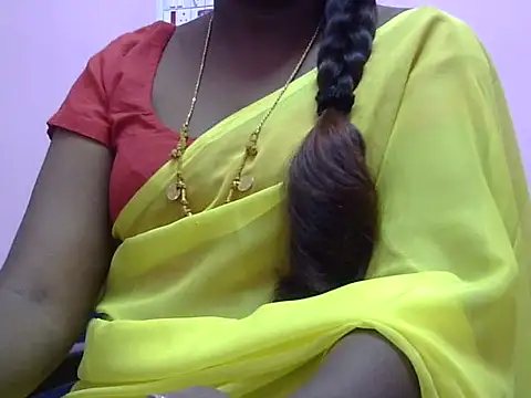 Hot akshara online show from November 6, 2025, 6:45 pm