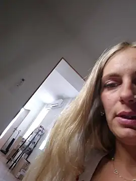 Lydie off online show from July 6, 2026, 12:01 pm