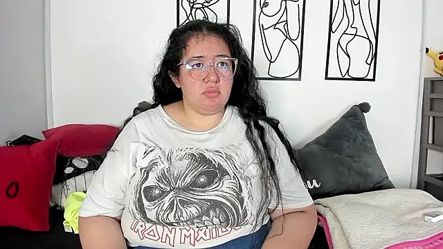 RubyPirsso18 online show from February 23, 2026, 7:03 pm