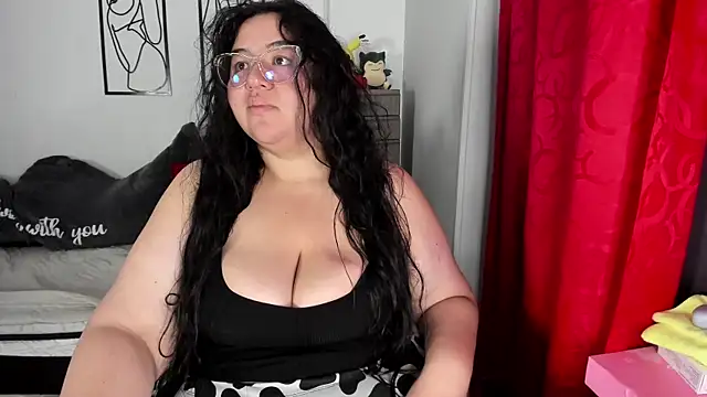 Snapshot of RubyPirsso18 chatting on June 26, 2026, 7:31 pm RubyPirsso18 online show from June 26, 2026, 7:31 pm