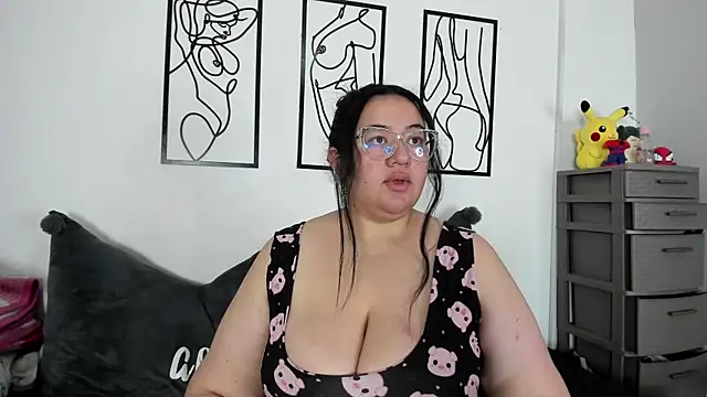 RubyPirsso18 online show from June 11, 2026, 7:22 pm