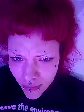 Sarah-Stoner online show from June 13, 2026, 6:28 pm