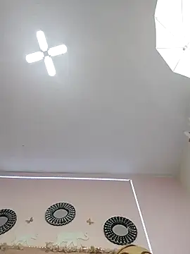 HannahEmmax2 online show from September 27, 2025, 1:12 am