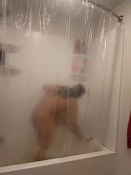 cinnaminnie online show from September 27, 2025, 5:19 pm