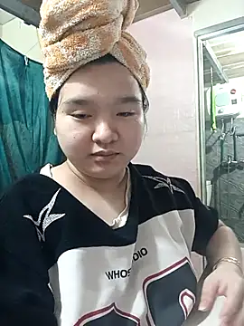 Snapshot of Thomgdee chatting on March 8, 2026, 5:33 am Thomgdee online show from March 8, 2026, 5:33 am