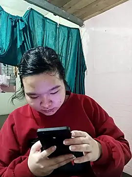 Snapshot of Thomgdee chatting on March 12, 2026, 1:11 am Thomgdee online show from March 12, 2026, 1:11 am