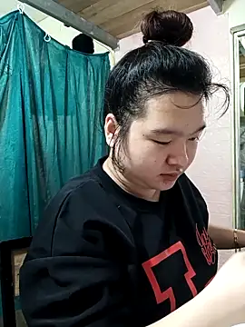 Snapshot of Thomgdee chatting on March 21, 2026, 1:18 am Thomgdee online show from March 21, 2026, 1:18 am