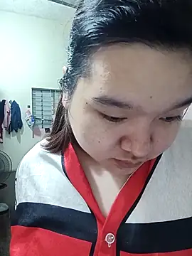 Snapshot of Thomgdee chatting on March 9, 2026, 1:42 am Thomgdee online show from March 9, 2026, 1:42 am