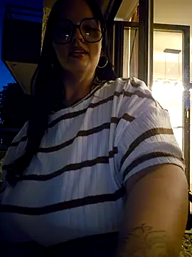 Snapshot of Jujuicy_97 chatting on July 2, 2026, 2:23 am Jujuicy 97 online show from July 2, 2026, 2:23 am