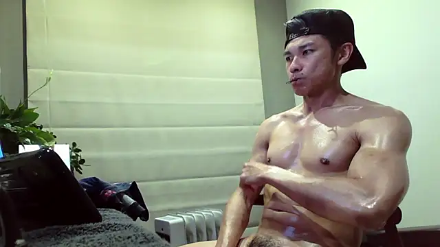 Snapshot of Surfbod chatting on March 18, 2026, 9:56 am Surfbod online show from March 18, 2026, 9:56 am